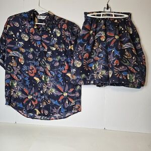 VTG 90's Jane Ashley 2-piece Matching Set Shorts & Shirt 100% Silk Abstract